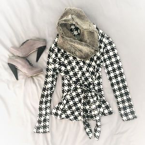 Houndstooth duster